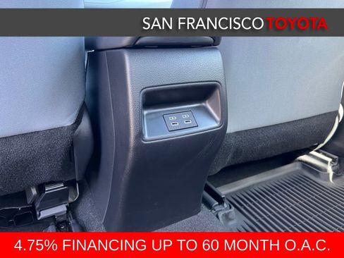 Certified 2025 Toyota Corolla SE w/ Convenience Package image 16