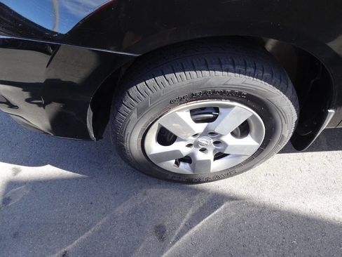 Used 2013 Nissan Rogue S image 11