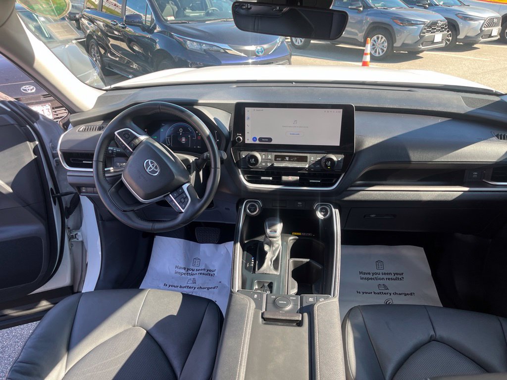 Used 2024 Toyota Grand Highlander AWD Hybrid image 7