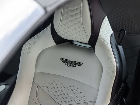 Used 2023 Aston Martin DBS Superleggera Volante RWD image 37