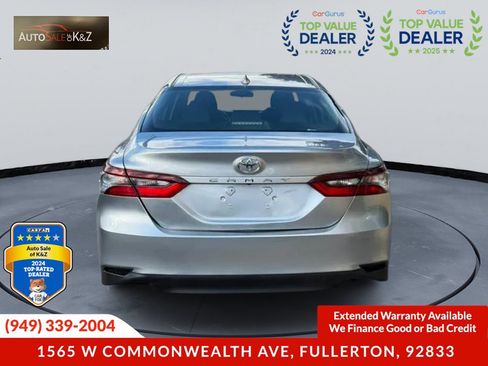Used 2021 Toyota Camry LE FWD image 5