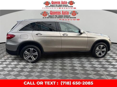 Used 2019 Mercedes-Benz GLC 300 GLC 300 4MATIC SUV w/ Premium Package image 8