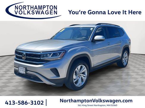 Used 2023 Volkswagen Atlas SE AWD/4WD image 1