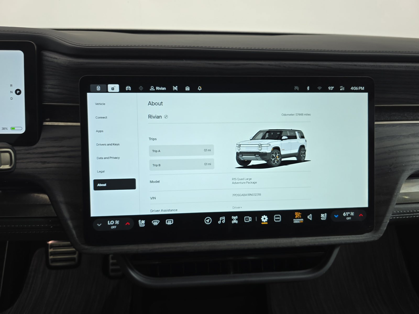 Used 2024 Rivian R1S Adventure Quad AWD/4WD image 29