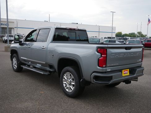 New 2025 Chevrolet Silverado 3500 High Country w/ Technology Package image 2