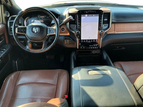 Used 2023 RAM 3500 Limited image 17