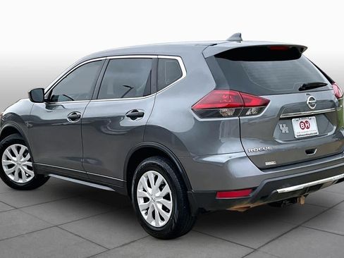 Used 2019 Nissan Rogue S FWD image 11
