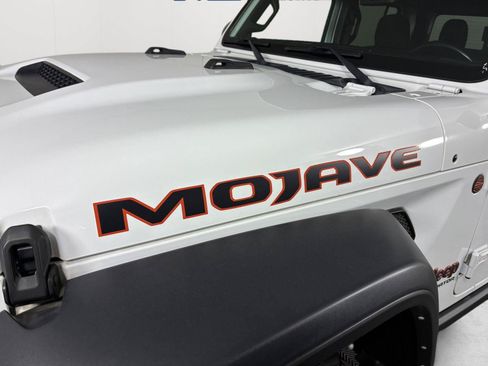 Used 2022 Jeep Gladiator Mojave w/ Trailer Tow Package AWD/4WD image 12