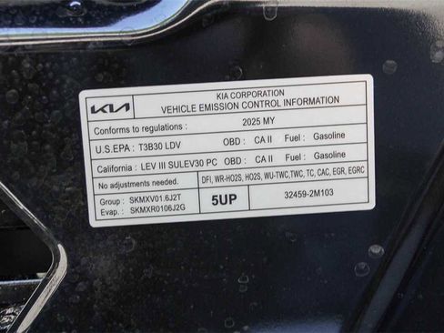 Used 2025 Kia Sorento SX Prestige image 29