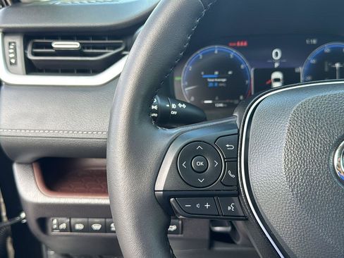 Certified 2025 Toyota RAV4 Limited image 16