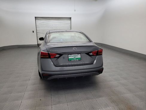 Used 2025 Nissan Altima 2.5 SV FWD image 6
