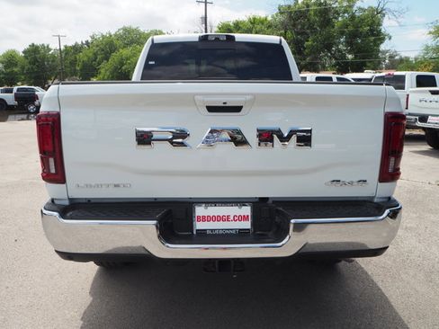 New 2025 RAM 2500 Limited image 7