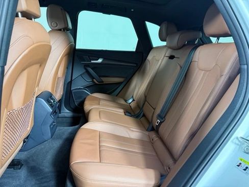 Certified 2023 Audi Q5 2.0T Premium Plus w/ Premium Plus Package AWD/4WD image 22