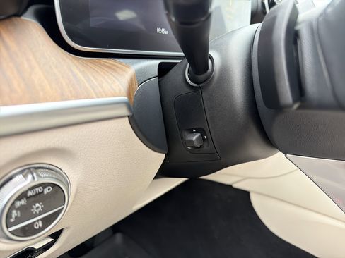 Certified 2023 Mercedes-Benz C 300 C 300 image 21