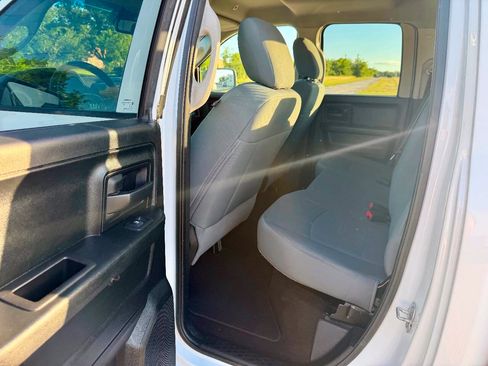 Used 2018 RAM 1500 Tradesman w/ Popular Equipment Group RWD image 13