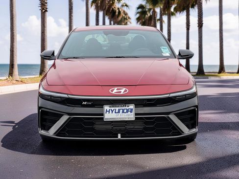 Certified 2025 Hyundai Elantra N Line FWD image 3