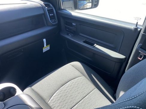 New 2025 RAM 2500 Tradesman image 33