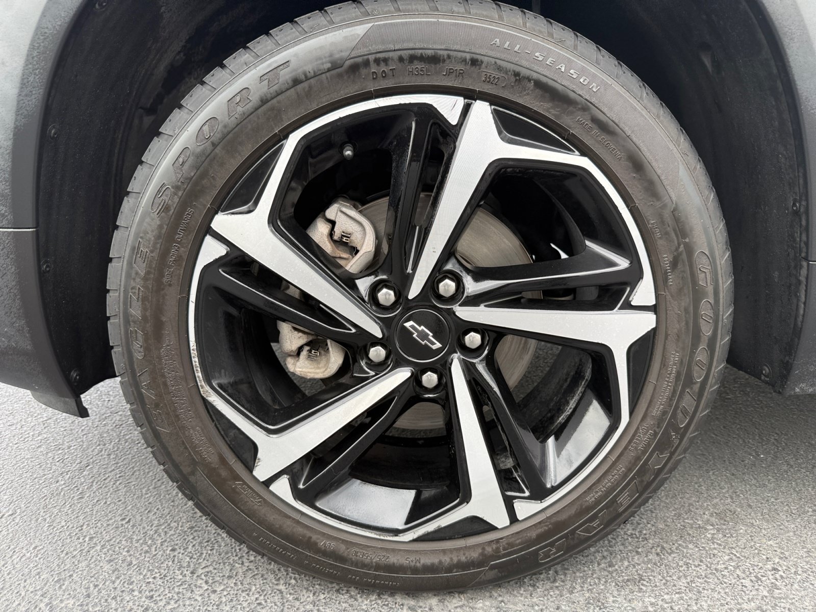 Used 2021 Chevrolet TrailBlazer RS w/ Sun and Liftgate Package AWD/4WD image 33
