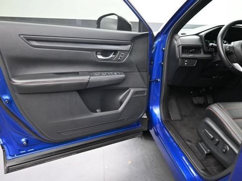 Used 2025 Honda CR-V Sport-L image 17