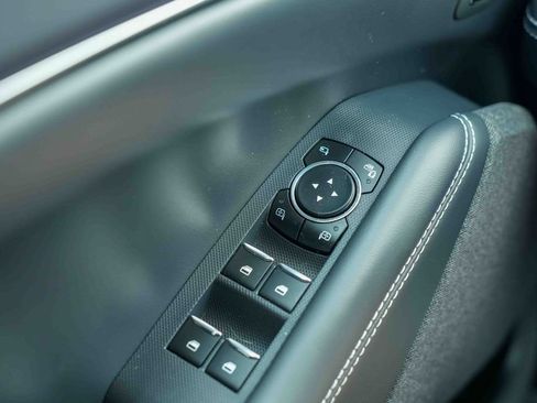 Used 2023 Ford Mustang Mach-E Premium AWD/4WD image 31