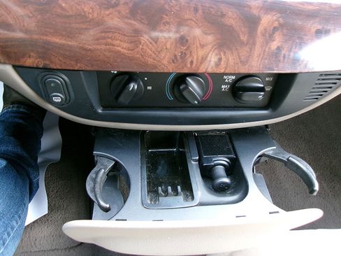 Used 2005 Mercury Grand Marquis GS image 17