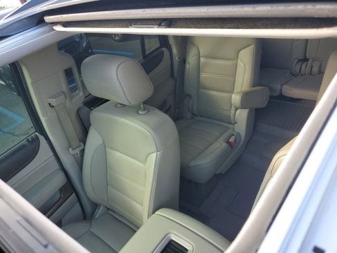 Used 2018 GMC Yukon Denali w/ Denali Ultimate Package image 35