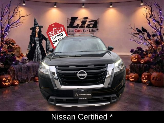Certified 2024 Nissan Pathfinder SL w/ SL Premium Package AWD/4WD image 11