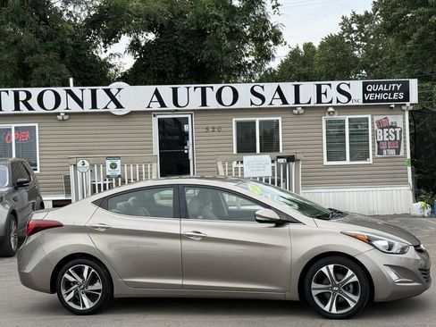 Used 2014 Hyundai Elantra Limited FWD image 25