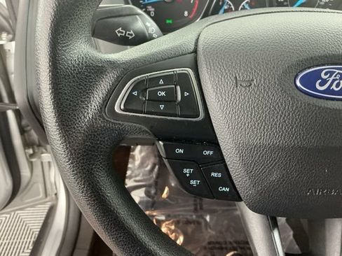 Used 2015 Ford Focus SE FWD image 27
