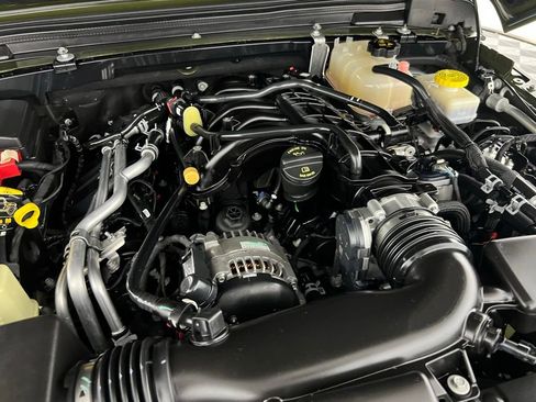 Used 2022 Jeep Wrangler Unlimited Sport image 34