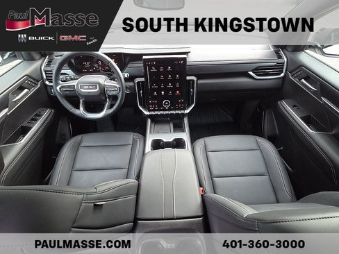 Used 2025 GMC Acadia Elevation w/ Elevation Premium Package AWD/4WD image 20
