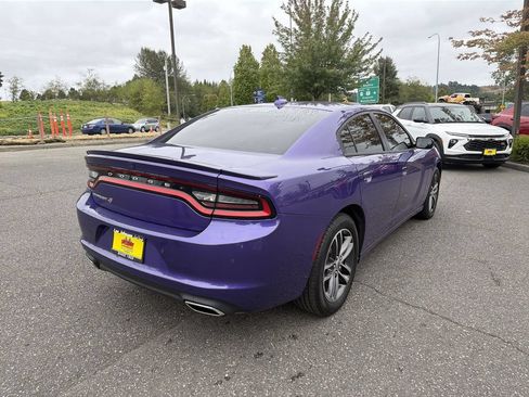 Used 2019 Dodge Charger SXT w/ Plus Group AWD/4WD image 9
