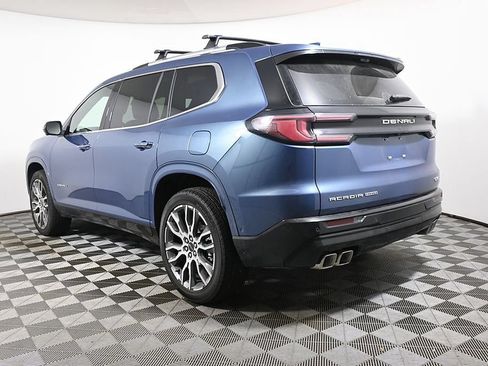 Used 2026 GMC Acadia Denali Ultimate w/ LPO, Floor Liner Package AWD/4WD image 5