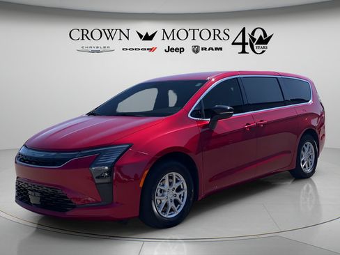 New 2027 Chrysler Pacifica Select FWD image 1