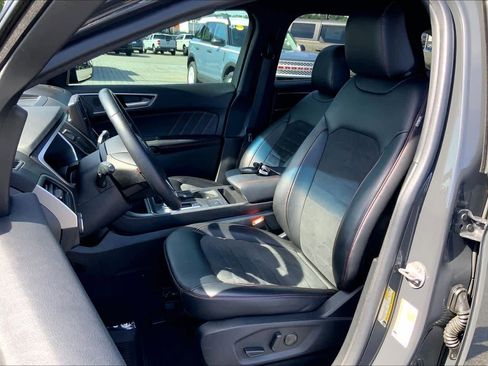Used 2021 Ford Edge ST-Line FWD image 8