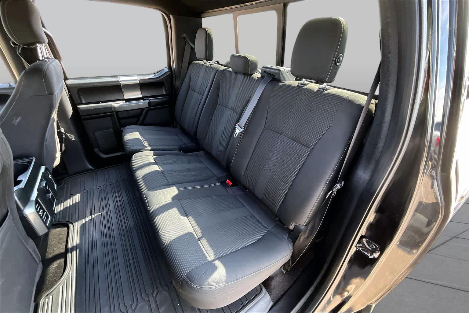 Used 2016 Ford F150 XLT w/ Equipment Group 302A Luxury RWD image 19