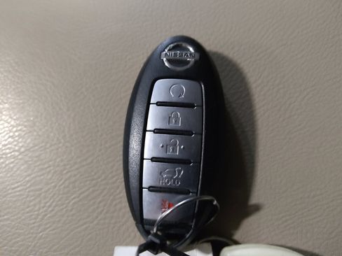 Used 2018 Nissan Armada Platinum w/ Cargo Package image 32