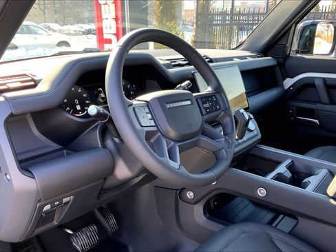 New 2026 Land Rover Defender 110 X-Dynamic SE image 8