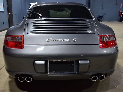 Used 2007 Porsche 911 Carrera S image 9