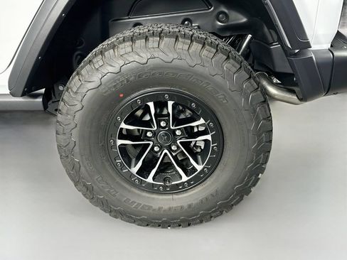New 2026 Jeep Wrangler Unlimited Rubicon 392 AWD/4WD image 17