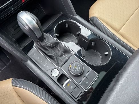 Used 2023 Volkswagen Atlas Cross Sport SEL R-Line image 19