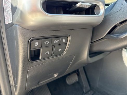 New 2026 Hyundai Ioniq 9 SEL image 18