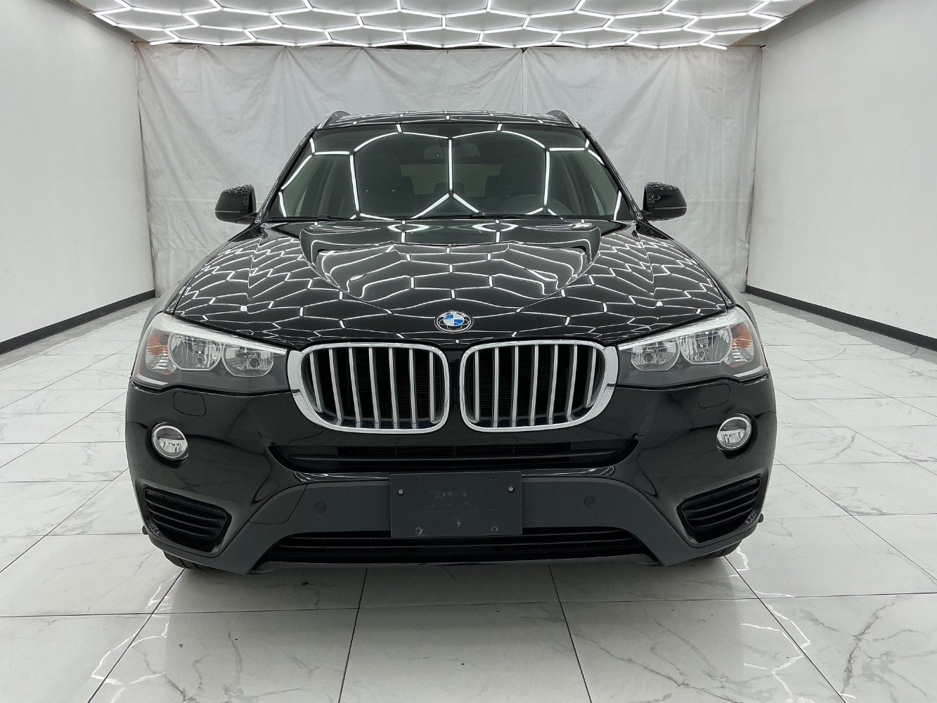 Used 2017 BMW X3 xDrive28i AWD/4WD image 5