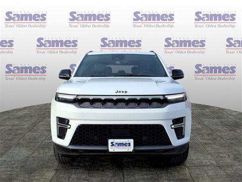 New 2026 Jeep Grand Wagoneer Limited image 2