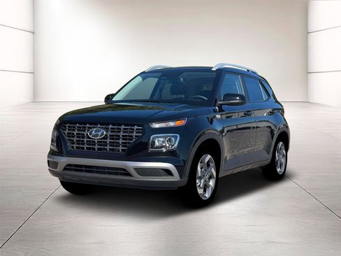 New 2026 Hyundai Venue SEL image 1