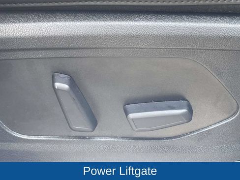 Used 2025 Kia Sorento EX w/ Panoramic Sunroof Package FWD image 16