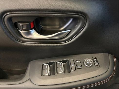 Used 2023 Honda HR-V Sport image 22