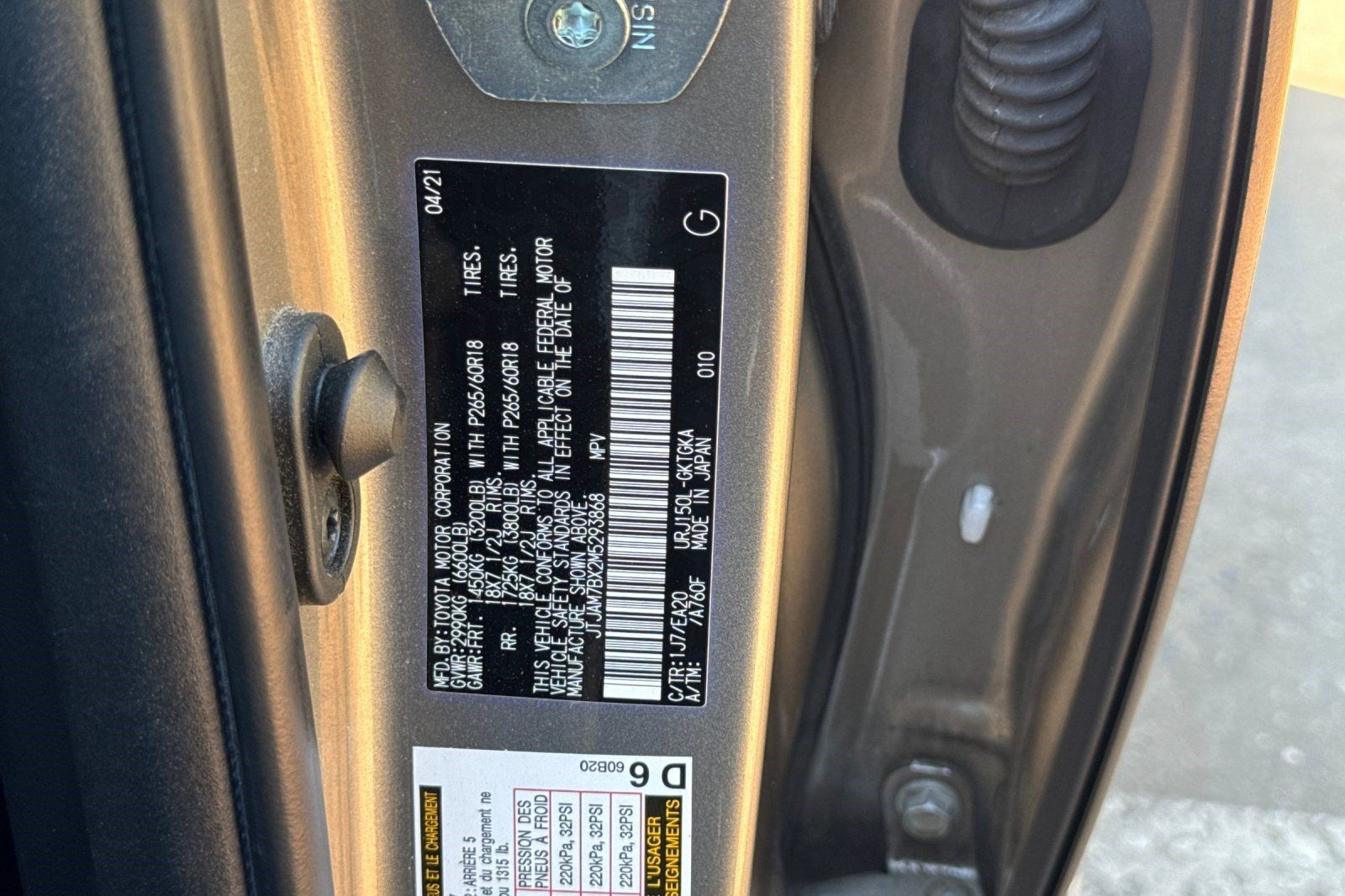 Certified 2021 Lexus GX 460 Premium w/ Premium Plus Package AWD/4WD image 40