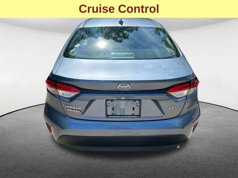 Used 2025 Toyota Corolla LE FWD image 9