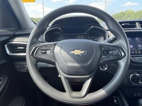 Used 2023 Chevrolet TrailBlazer LT w/ Convenience Package FWD image 25